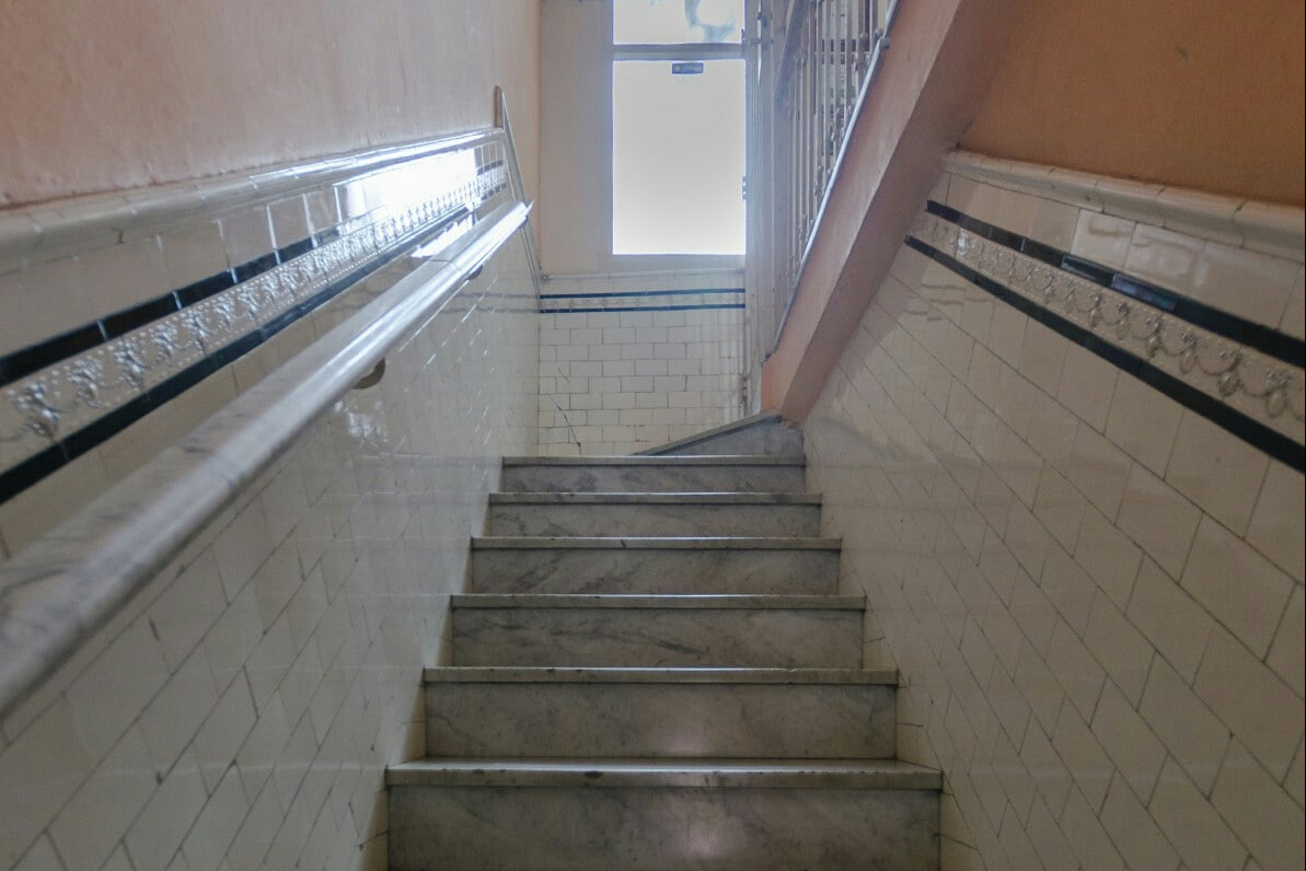 Escaleras de acceso